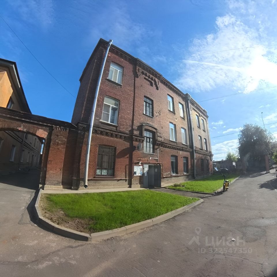 4-комн., 105.7 м², 1/3 этаж