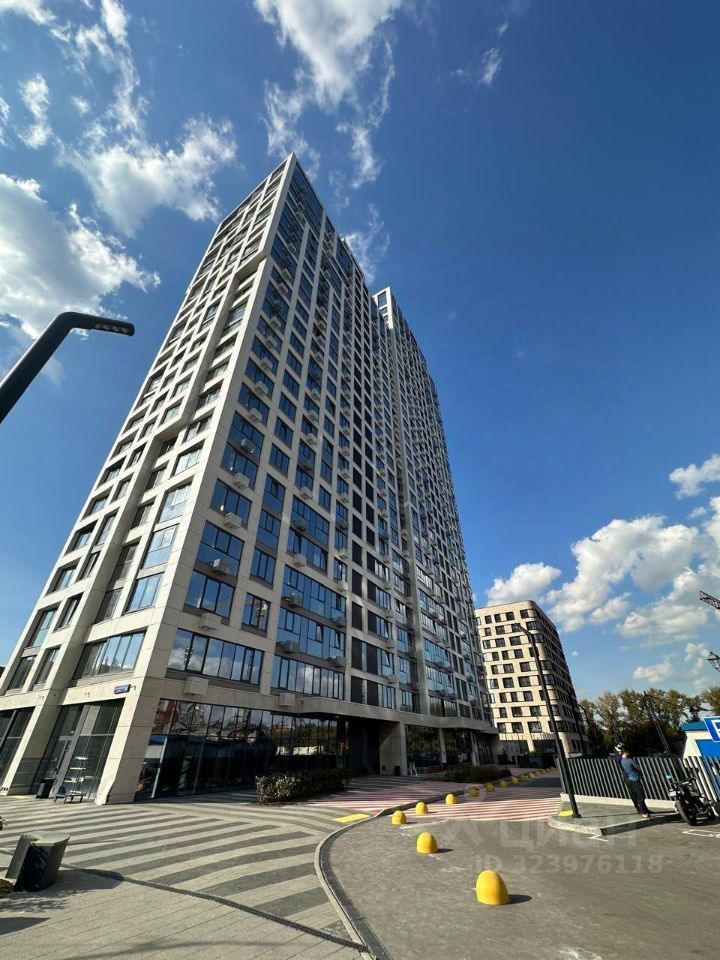 2-комн., 32.9 м², 2/23 этаж