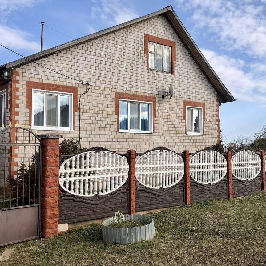 Коттедж, 160 м², 32 сотки