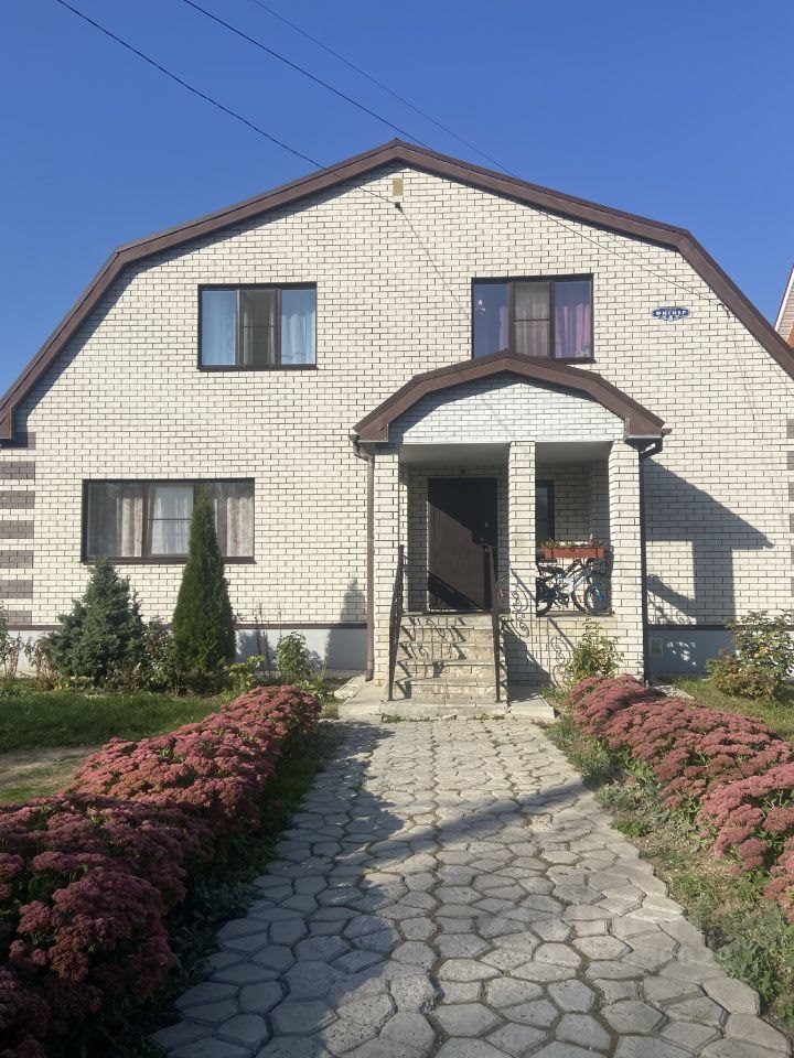 Коттедж, 236 м², 6 соток