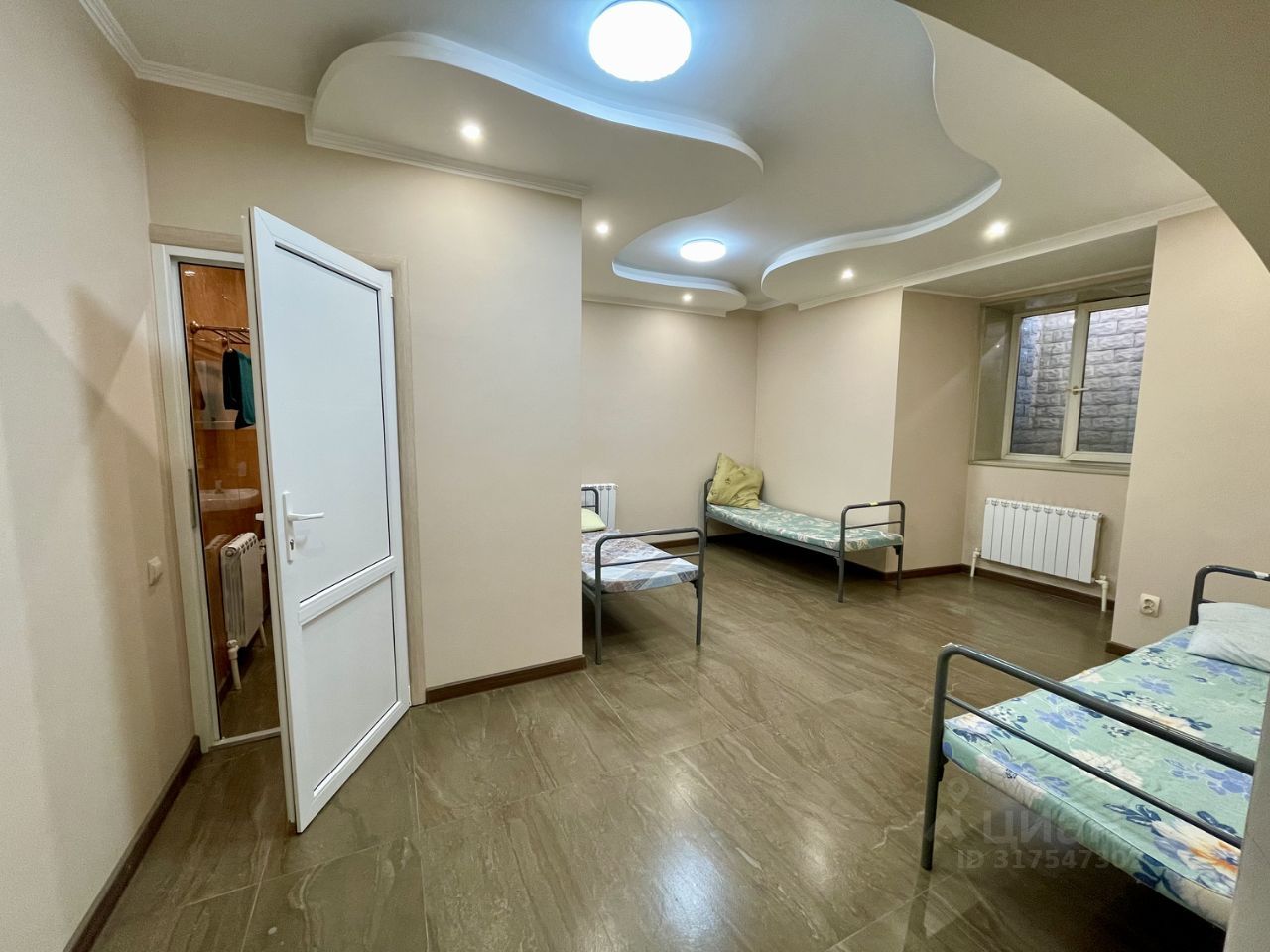 ПСН, 1000 м², 3/3 этаж