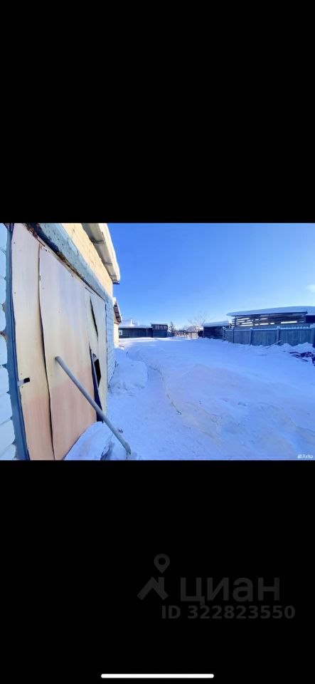 Дом, 1000 м², 10 соток