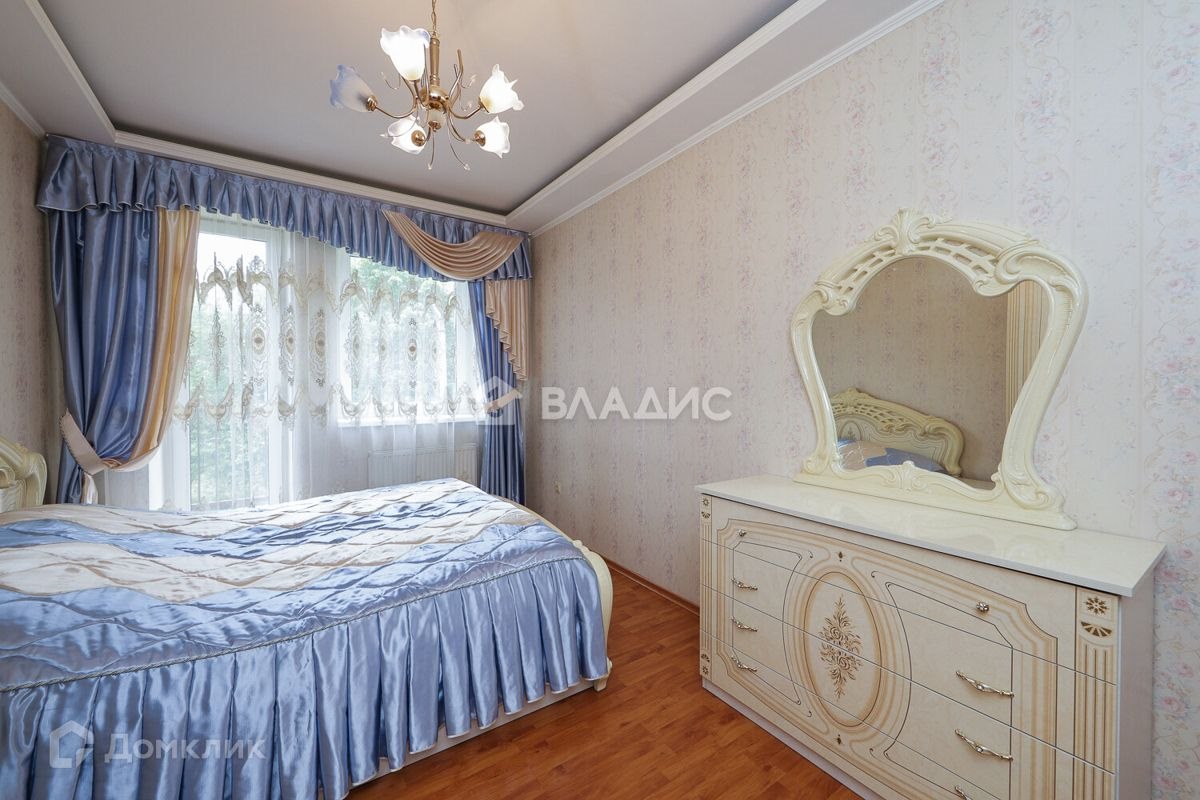 2-комн., 65 м², 2/5 этаж