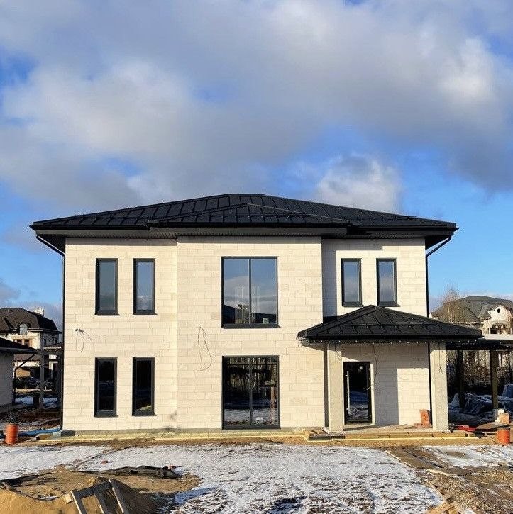 Дом, 252 м², 8 соток