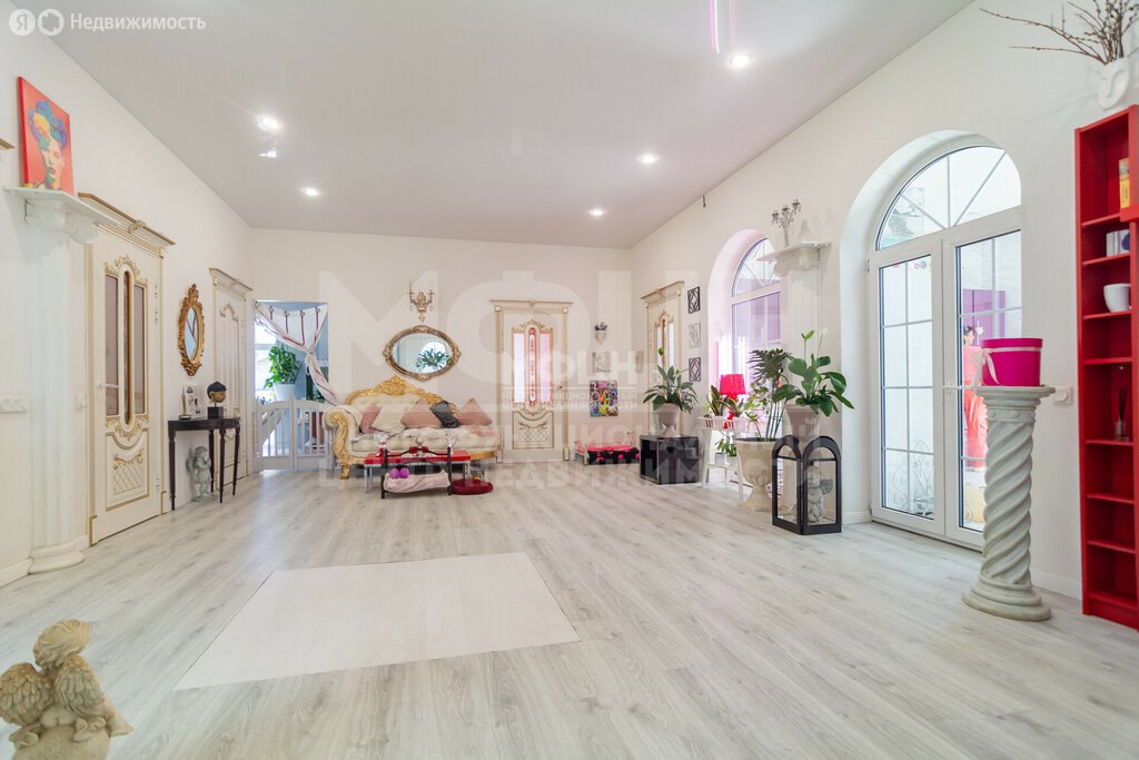 Дом, 165 м², 10.2 соток