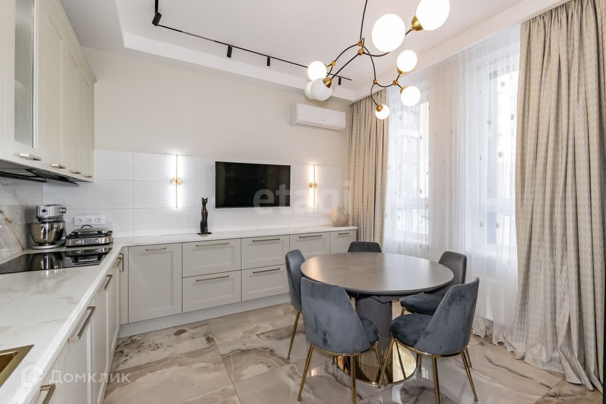 3-комн., 101.7 м², 2/28 этаж