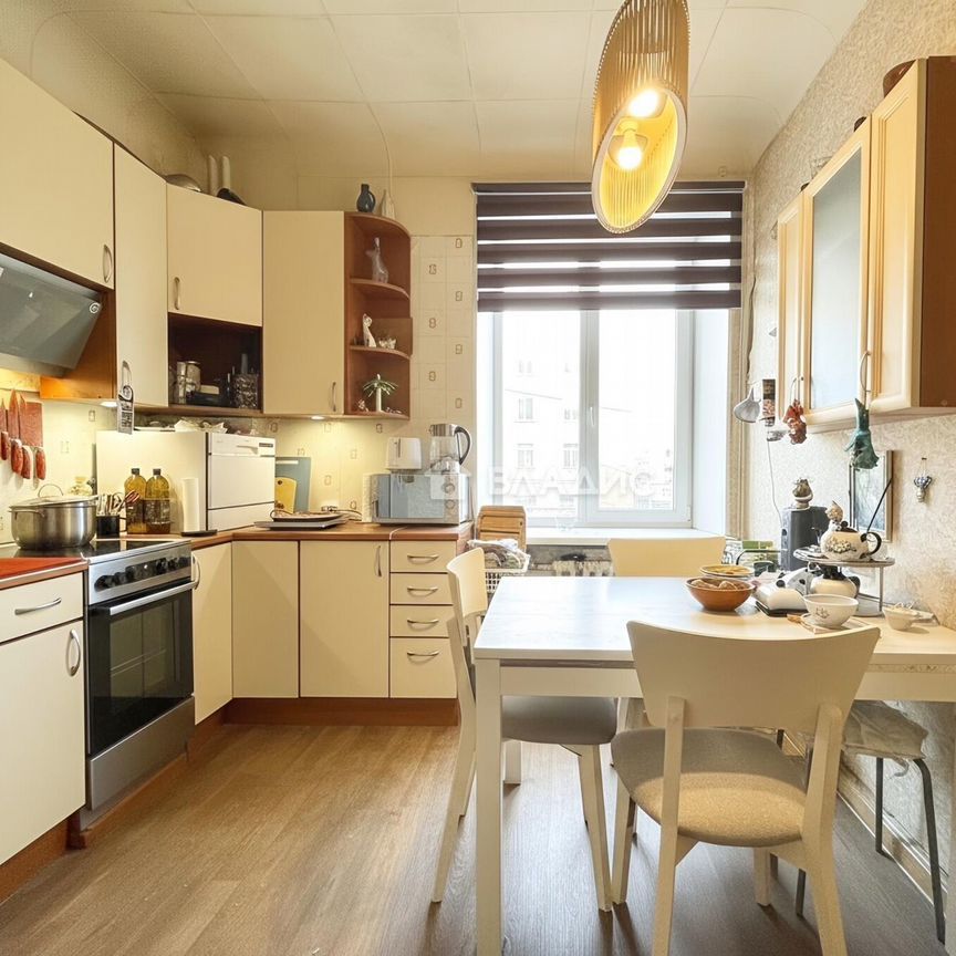 2-комн., 68.2 м², 2/4 этаж