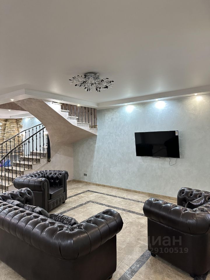 Таунхаус, 320 м²