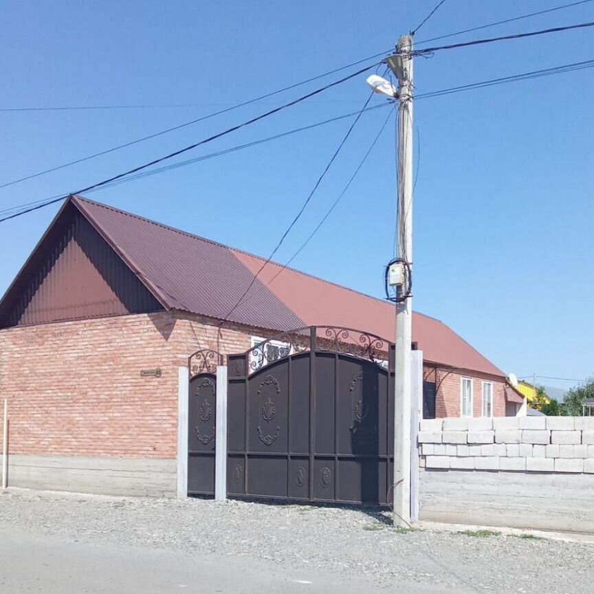 Дом, 120 м², 10 соток