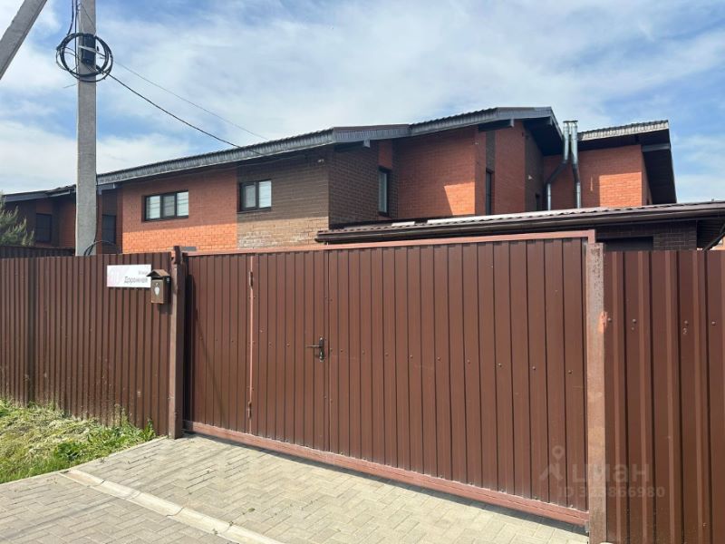 Таунхаус, 120 м2, 3 сотки