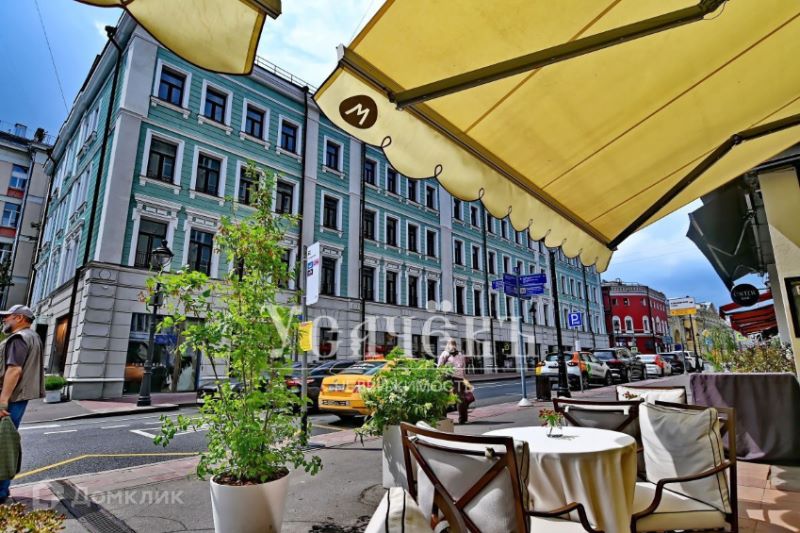 2-комн., 83 м², 4/4 этаж