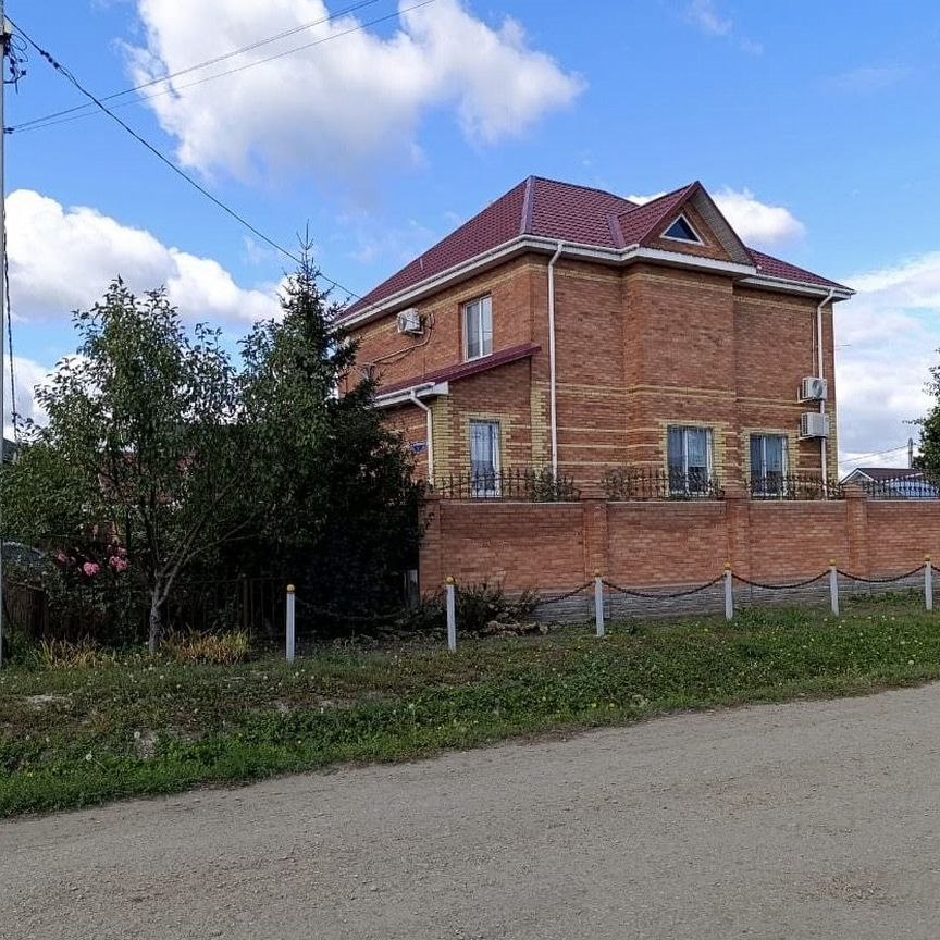 Дом, 229 м², 7.5 соток