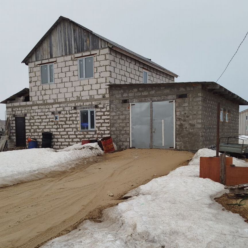  дом, 189.6 м², 9 соток