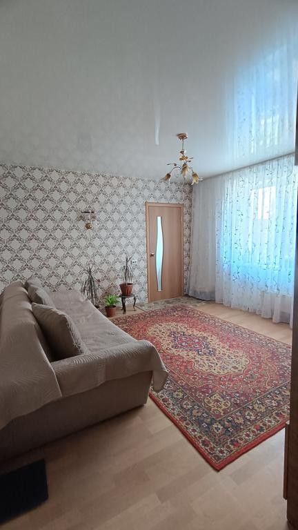 2-комн., 42 м², 2/10 этаж