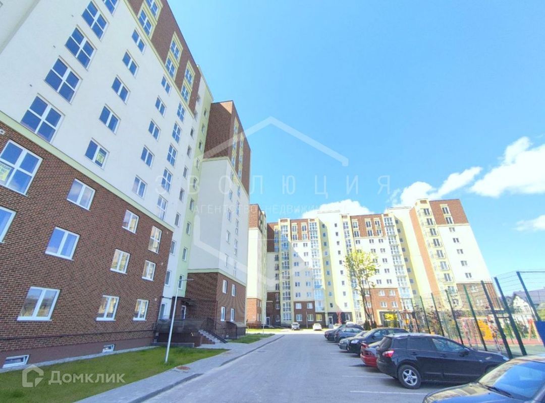 3-комн., 80 м², 1/10 этаж