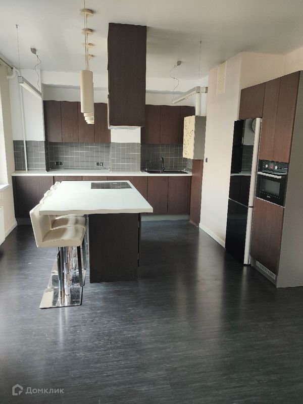 2-комн., 75.4 м², 1/9 этаж