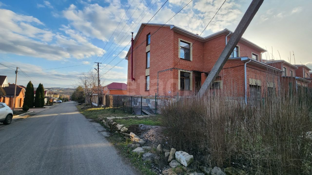 2 этажный, Таунхаус, 284.6 м², 2.5 сотки, 2 этажа