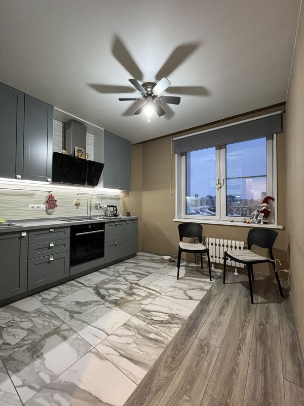 2-комн., 58.2 м², 5/27 этаж