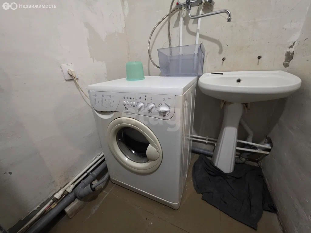 4-комн. квартира, 120 м2, 1/12 этаж
