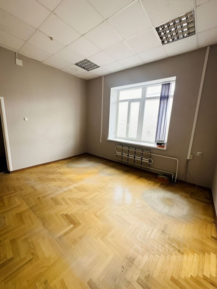 Офис, 17 м², 2/2 этаж