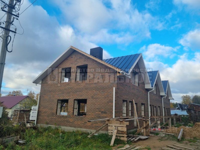 2 этажный, Таунхаус, 125 м², 4 сотки, 2 этажа