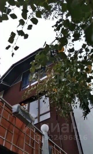 Дом, 500 м², 15 соток