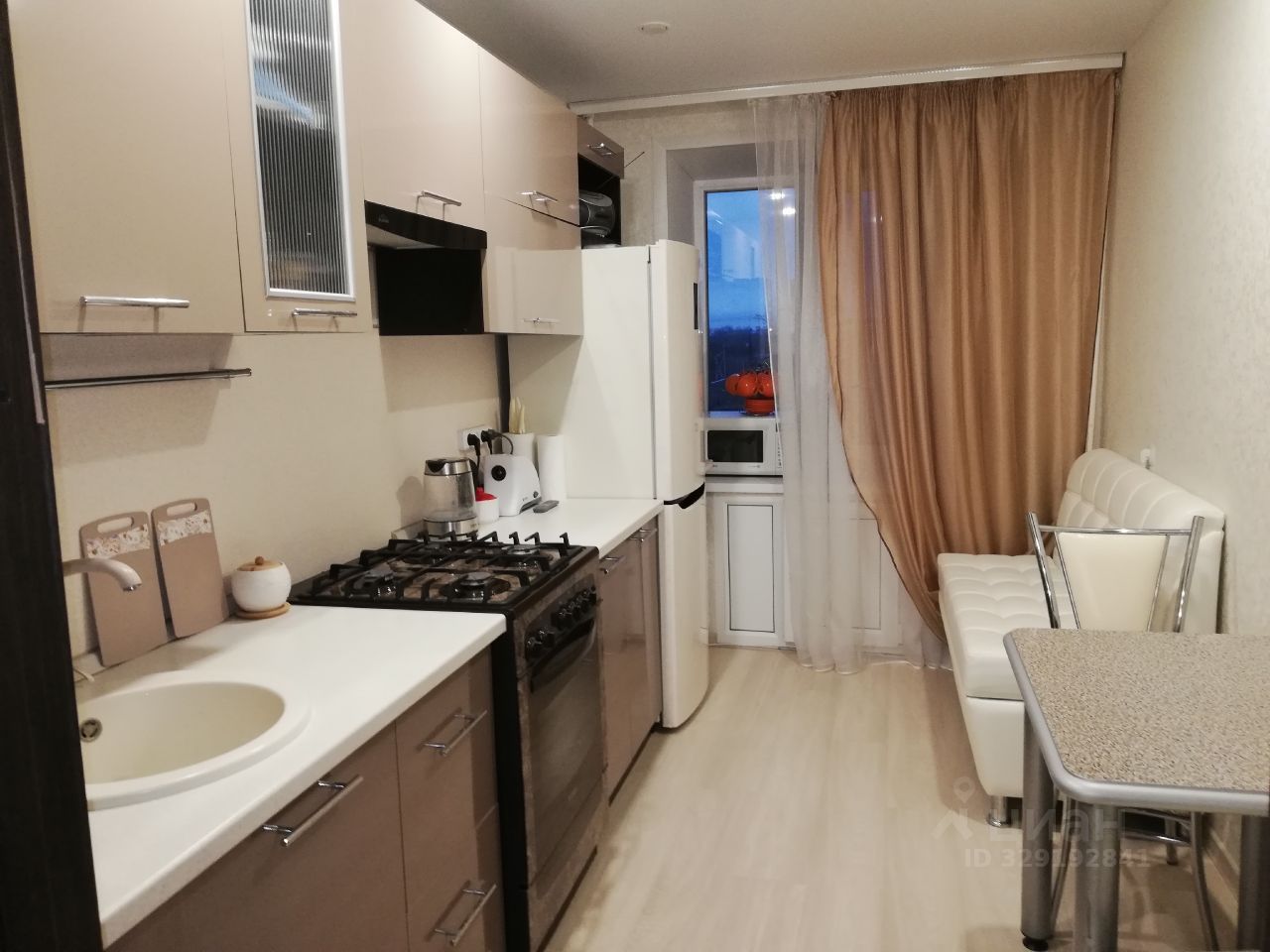 2-комн. квартира, 52 м2, 3/5 этаж