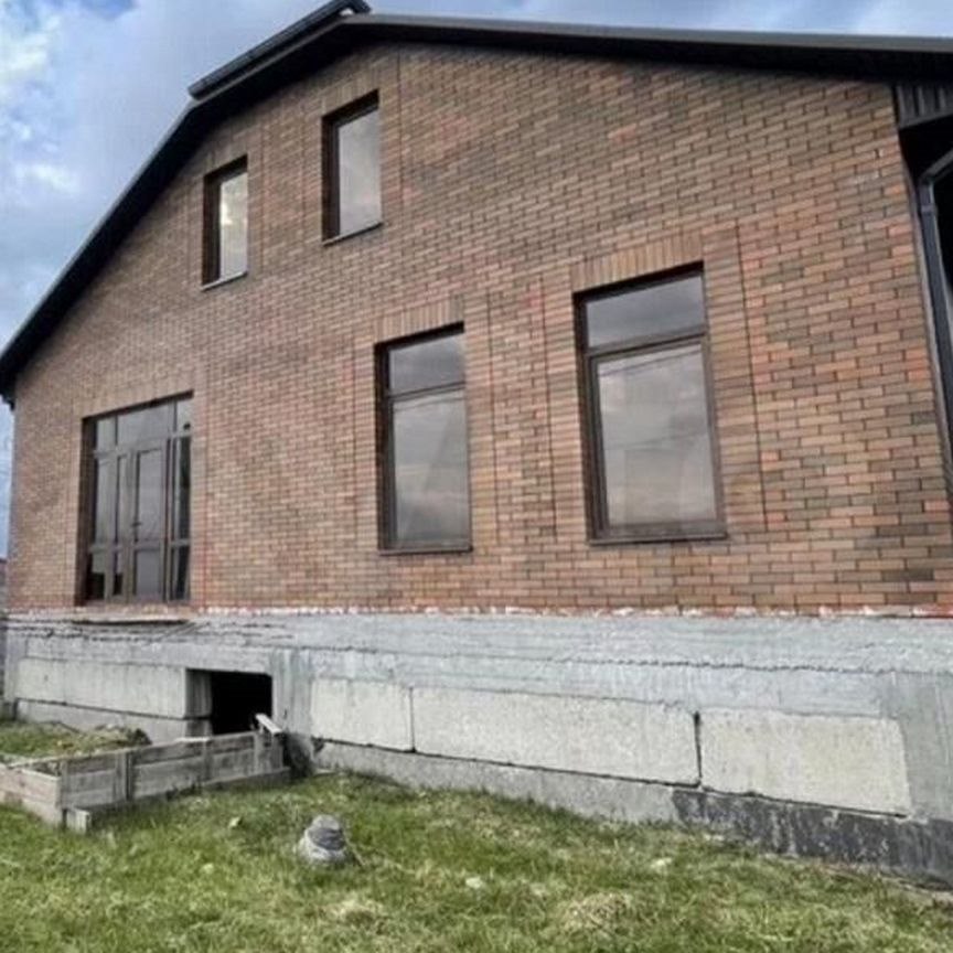 Дом, 190 м², 7 соток