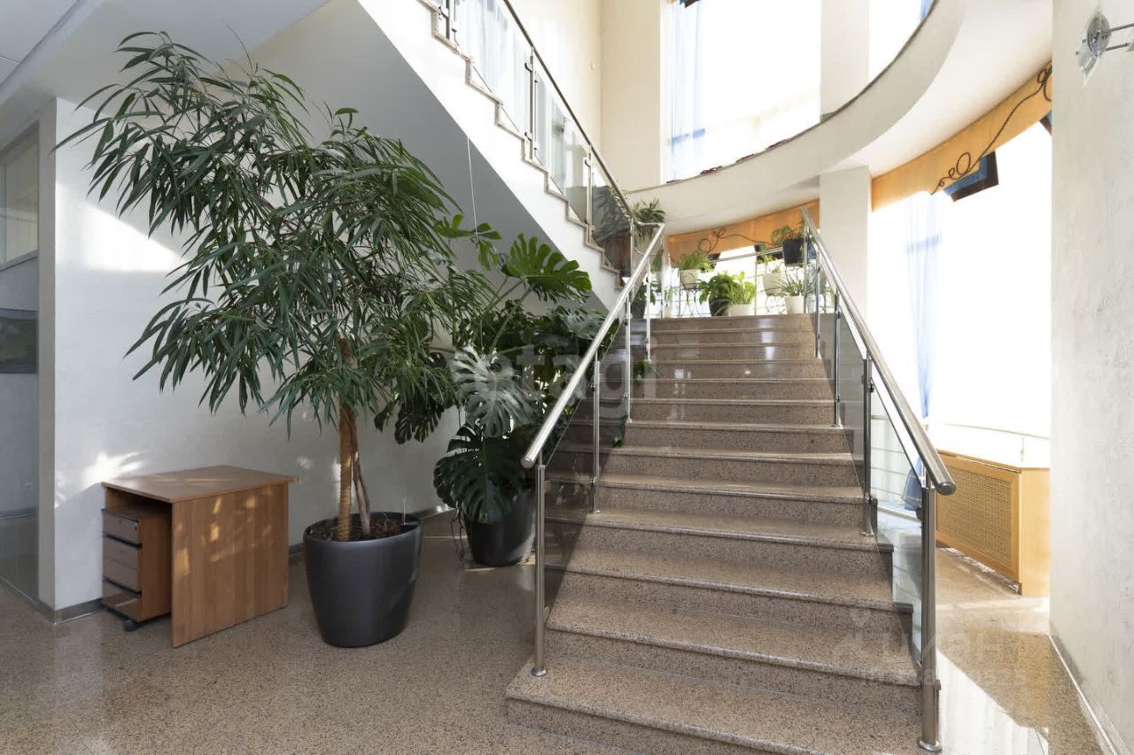 Офис, 600 м², 1/15 этаж