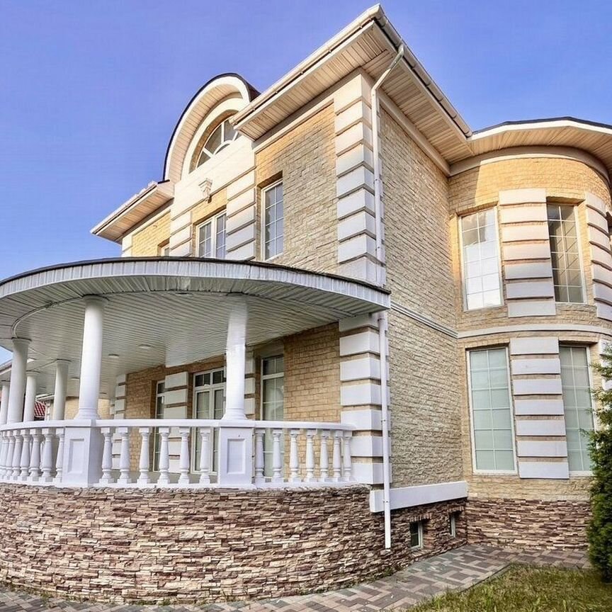 Дом, 740 м², 8 соток