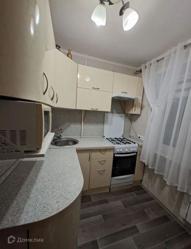 2-комн. квартира, 43.2 м2, 4/5 этаж