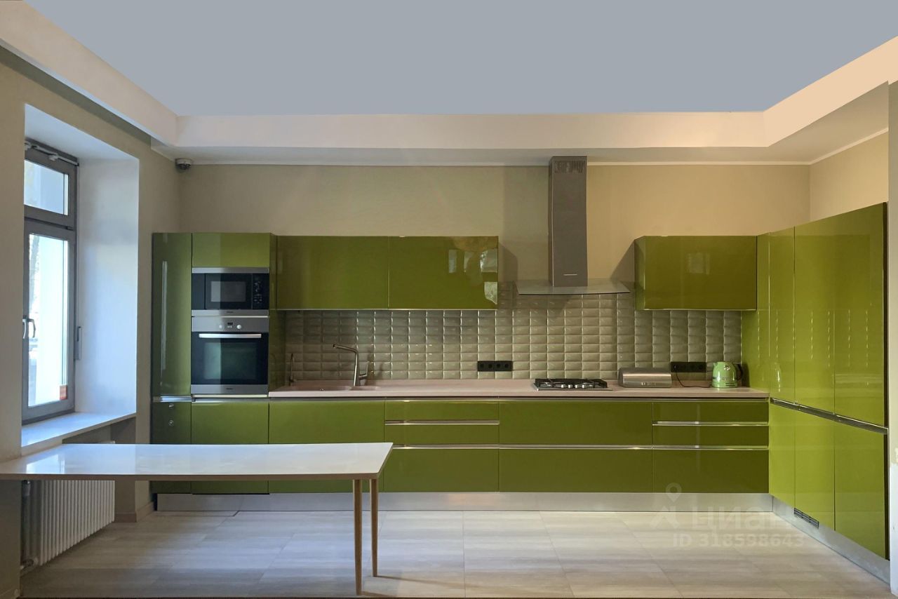 5-комн., 160 м², 1/3 этаж