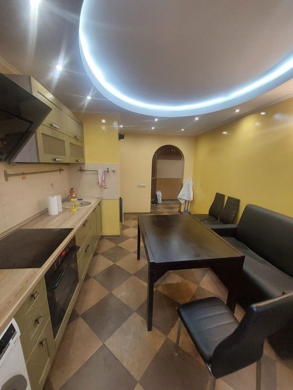 2-комн., 65 м², 11/17 этаж