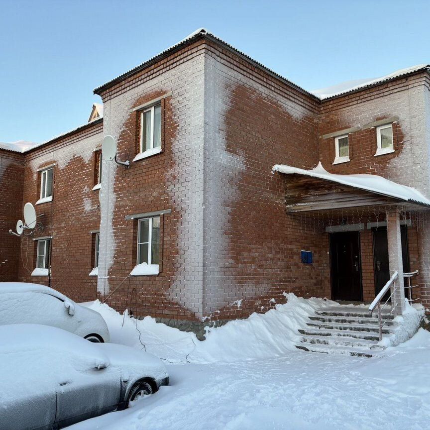 2-комн. квартира, 81.6 м², 1/2 этаж