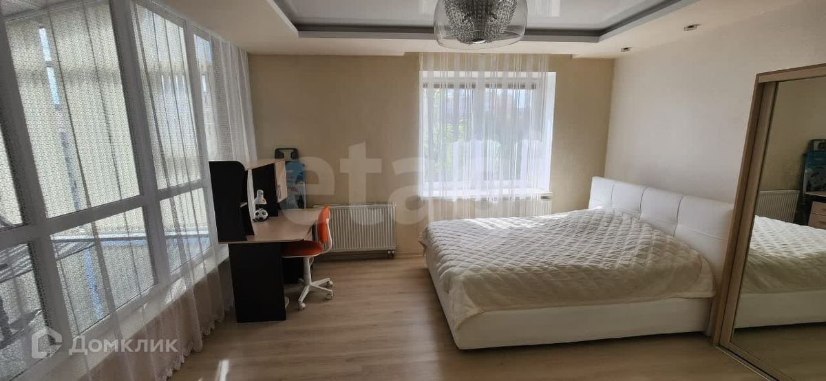 2-комн., 80 м², 6/8 этаж
