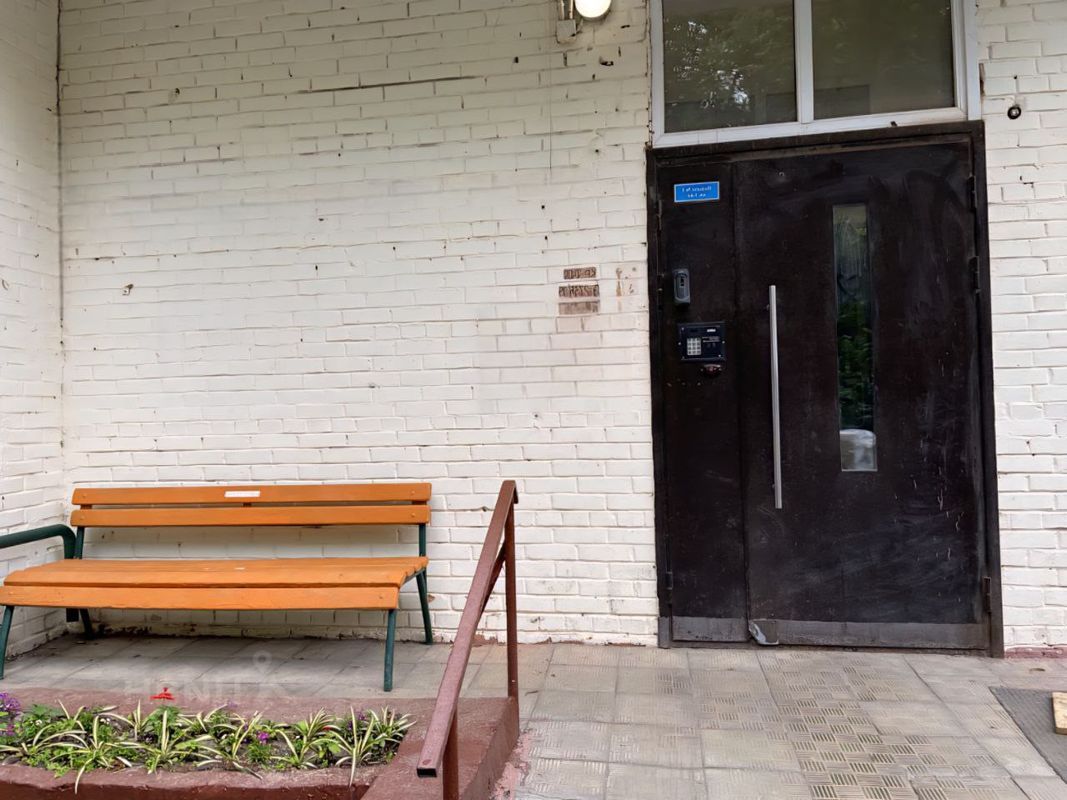 2-комн., 42.8 м², 9/9 этаж