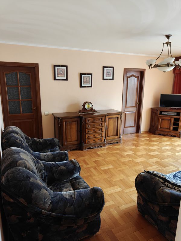 3-комн. квартира, 55.7 м², 4/5 этаж