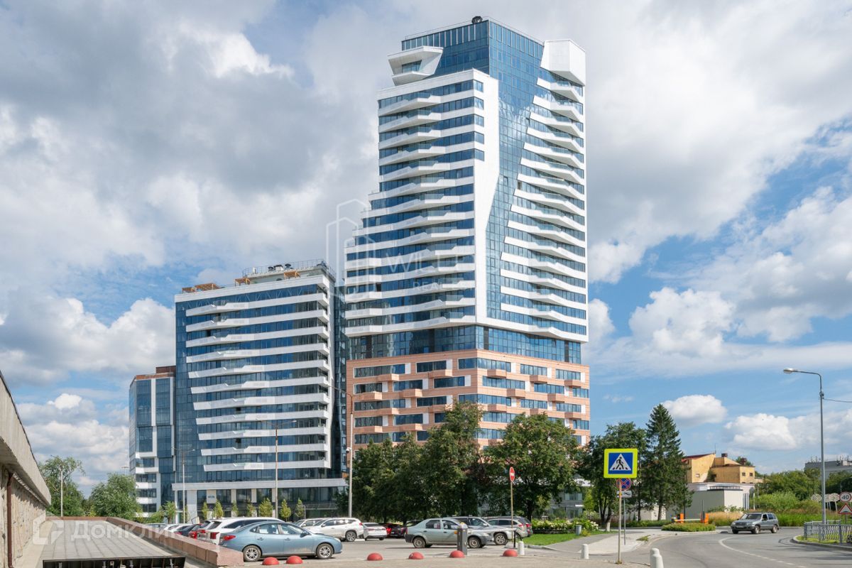 2-комн., 84.2 м², 8/15 этаж