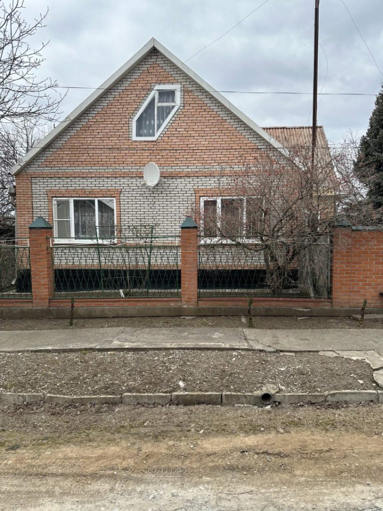 Дом, 105.9 м², 9.33 соток