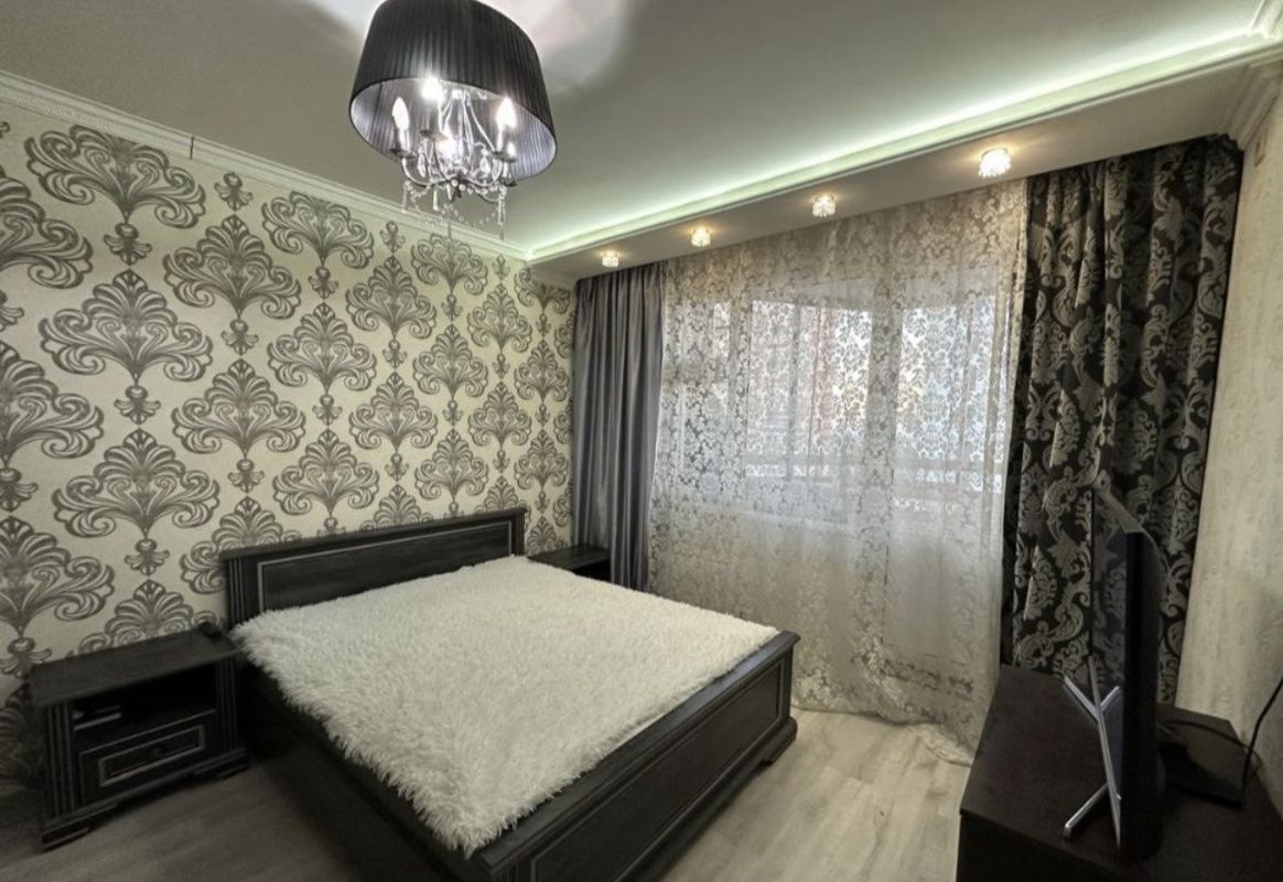 2-комн., 68 м², 14/18 этаж