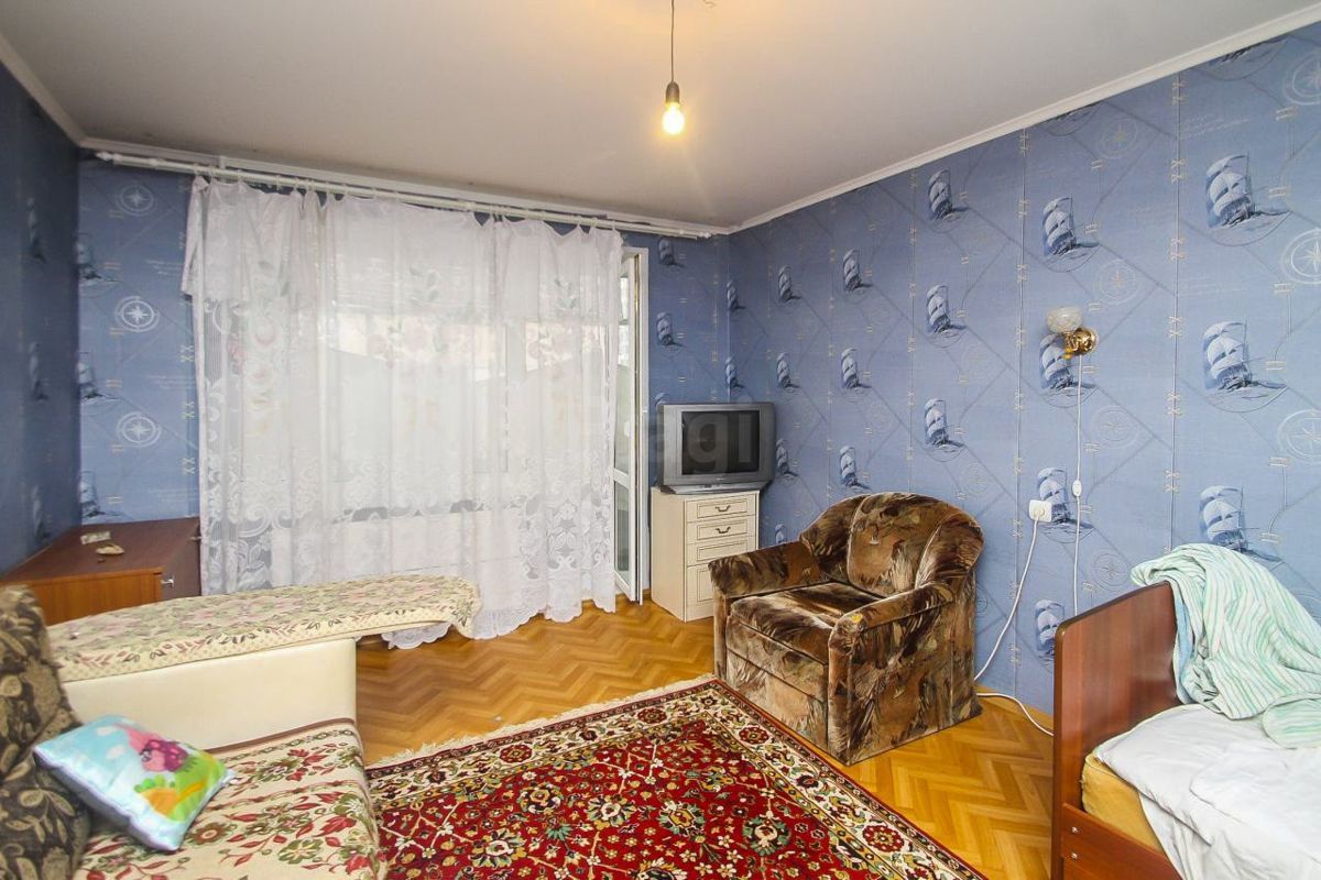 2-комн. квартира, 52 м2, 1/5 этаж