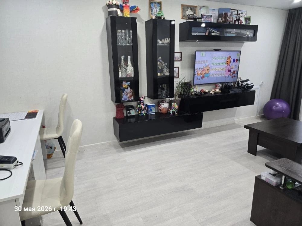 2-комн., 54 м², 1/10 этаж