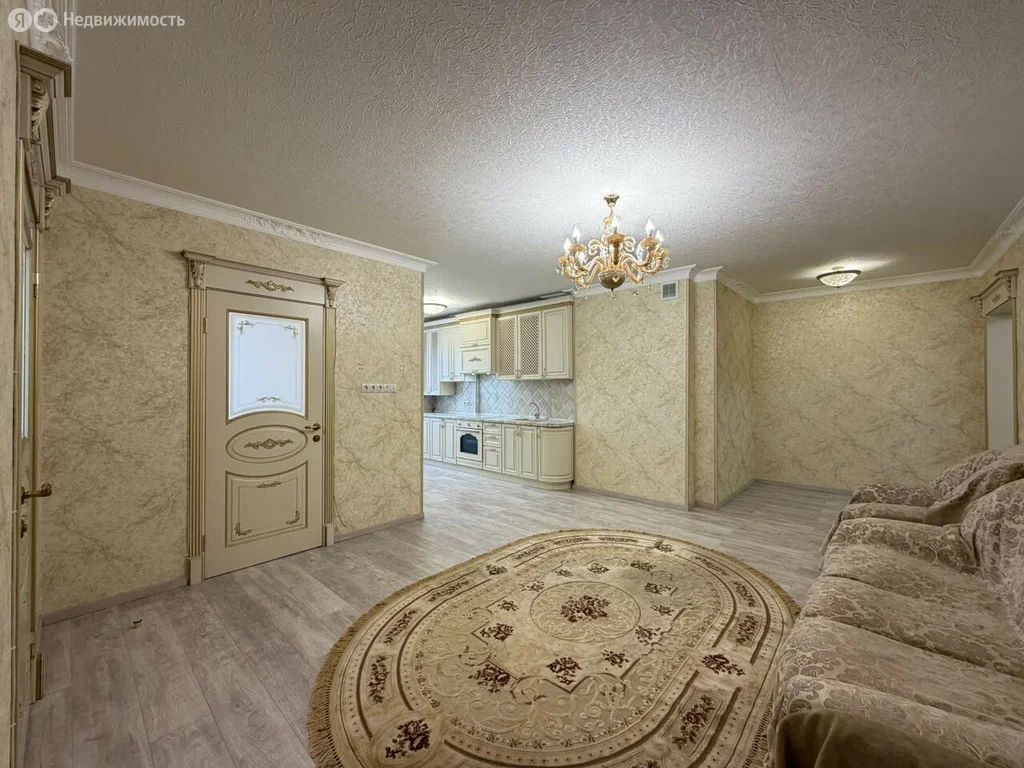 2-комн. квартира, 80 м2, 11/14 этаж
