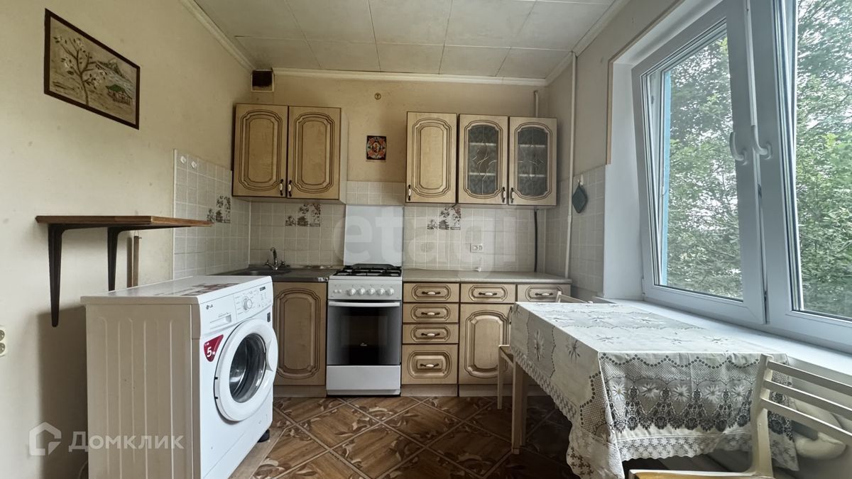 1-комн. квартира, 37.7 м2, 1/5 этаж