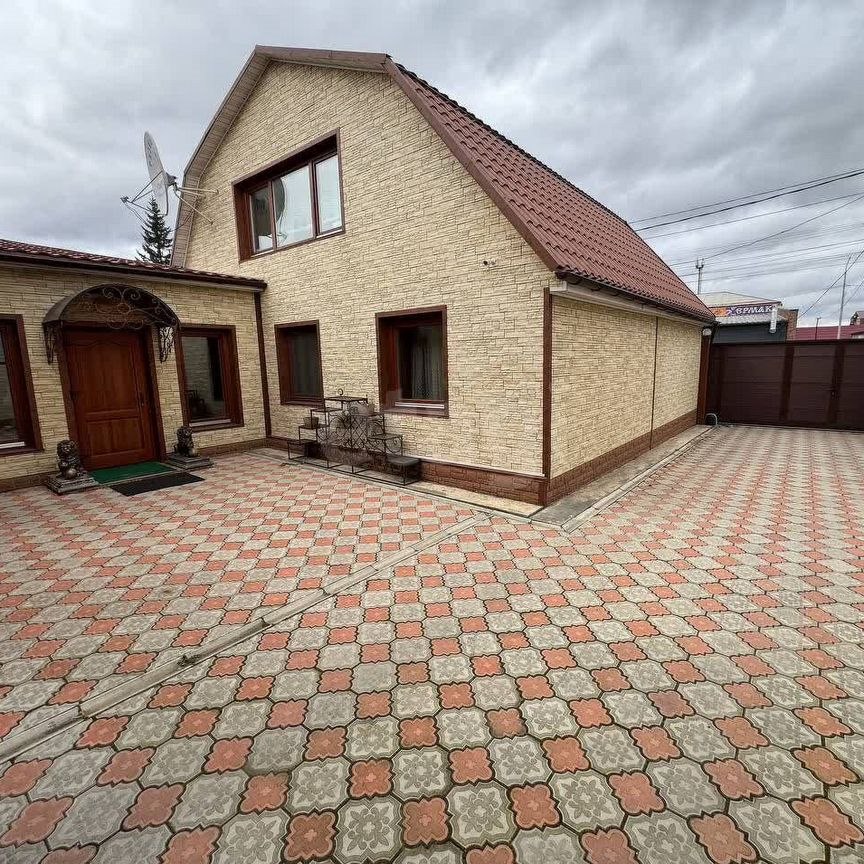 Дом, 130.1 м², 7.7 соток