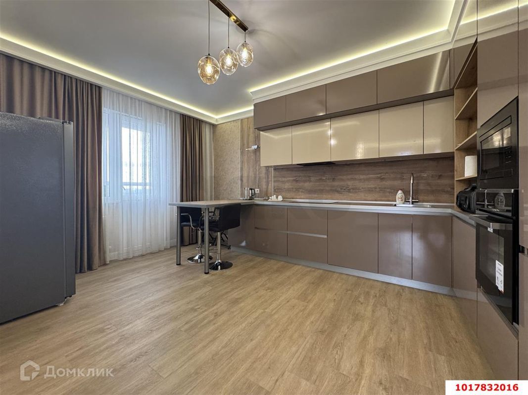 2-комн., 80 м², 11/21 этаж