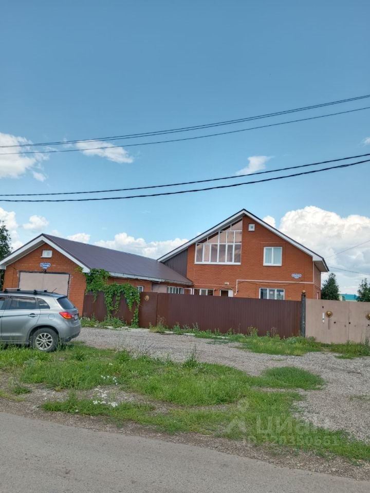 Дом, 210 м², 15 соток