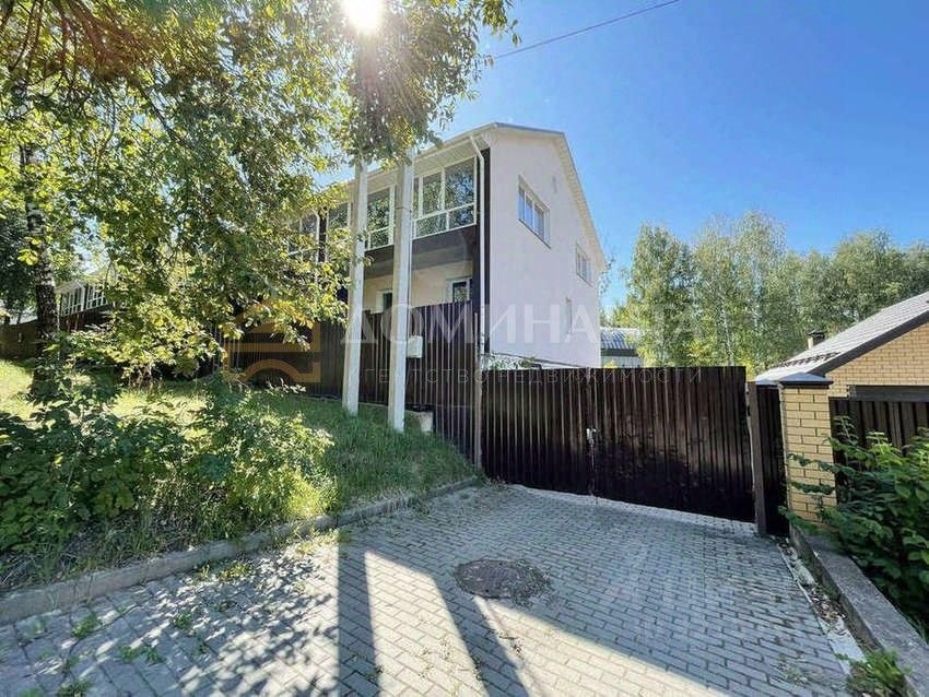 Таунхаус, 394 м², 18 соток
