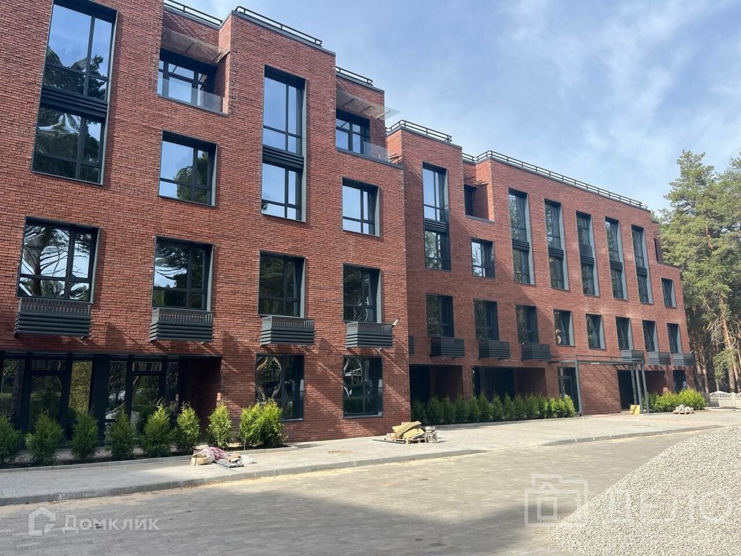 1-комн., 49.6 м², 1/3 этаж