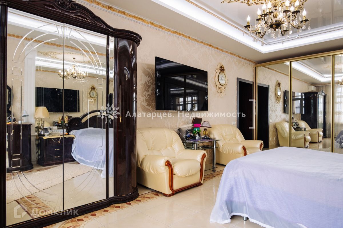 4-комн., 141.8 м², 4/5 этаж